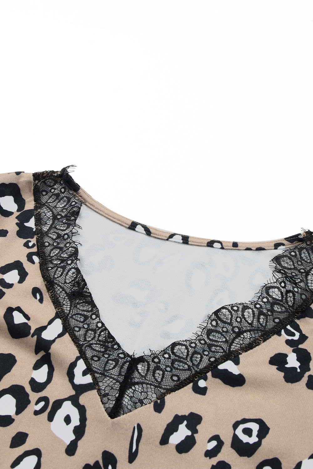 Print Lace Trim V Neck Top