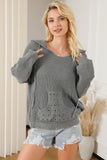 Pull à capuche gris avec poche kangourou et rivets