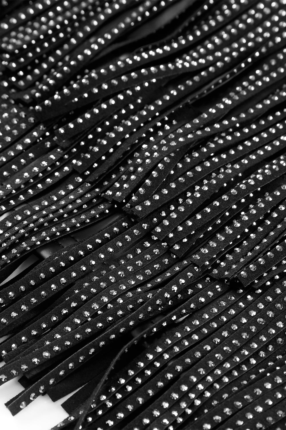 Débardeur court noir à franges et bretelles spaghetti