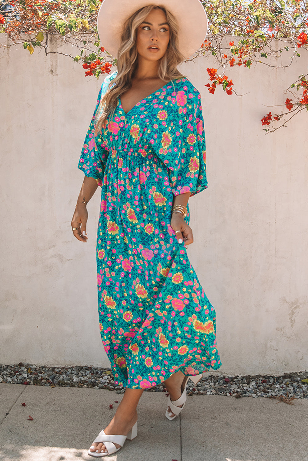 Robe longue florale style Boho vert à col en V profond