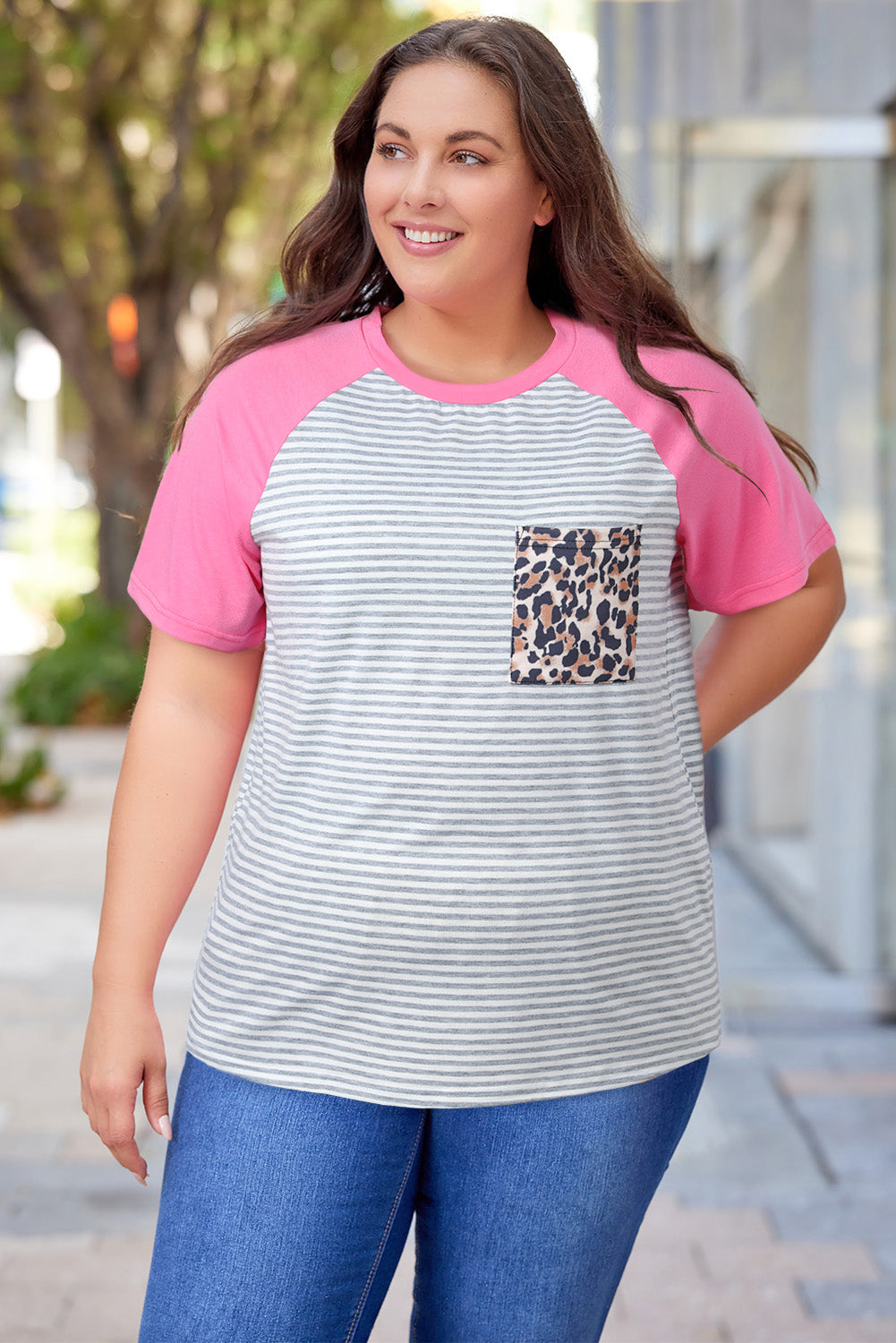 Leopard Patch Pocket Plus Size Raglan Sleeve Tee