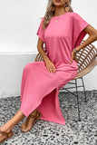 Robe t-shirt longue rose à col rond et manches chauve-souris