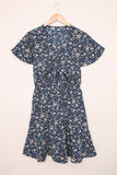 Mini-robe à imprimé floral et nœud papillon à volants et manches courtes bleue