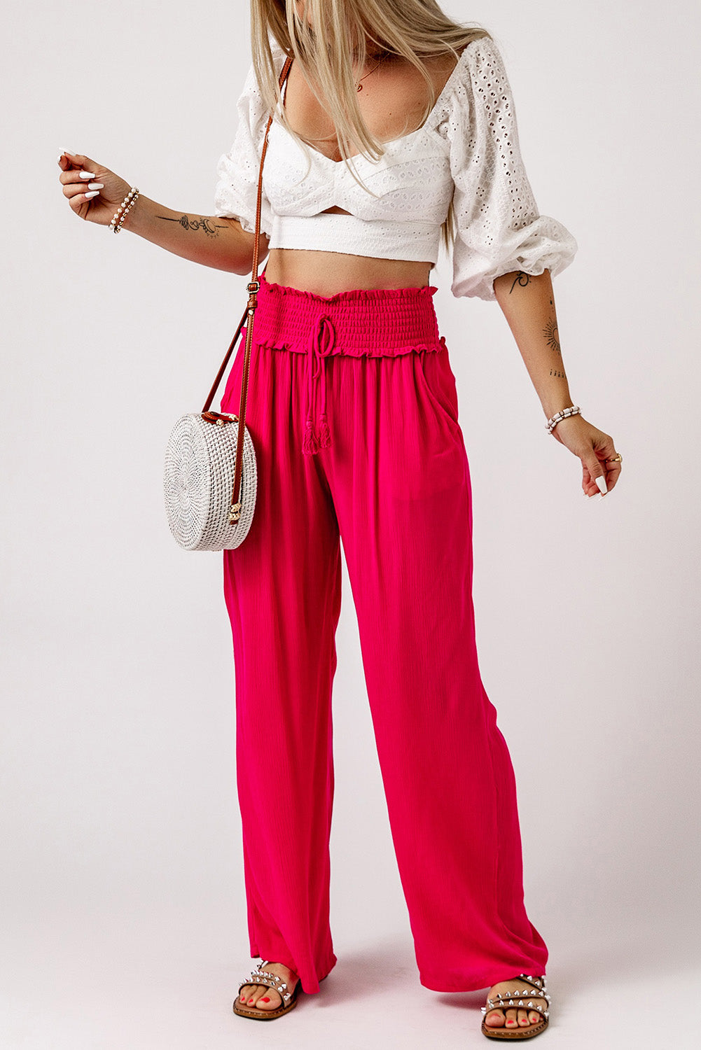 Pantalon large smocké rose à taille élastique 