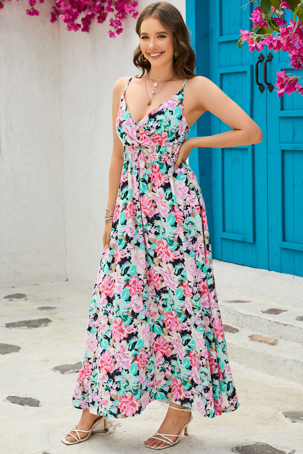 Robe longue florale à col en V et taille élastique vert 