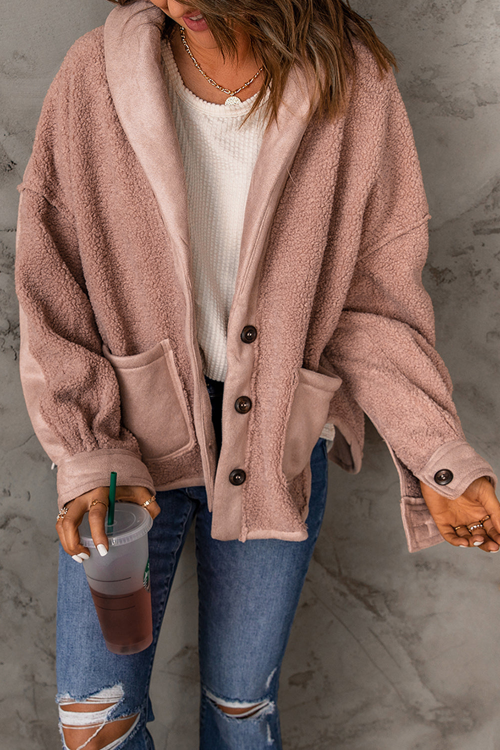 Veste ample boutonnée en daim rose Sherpa Patchwork