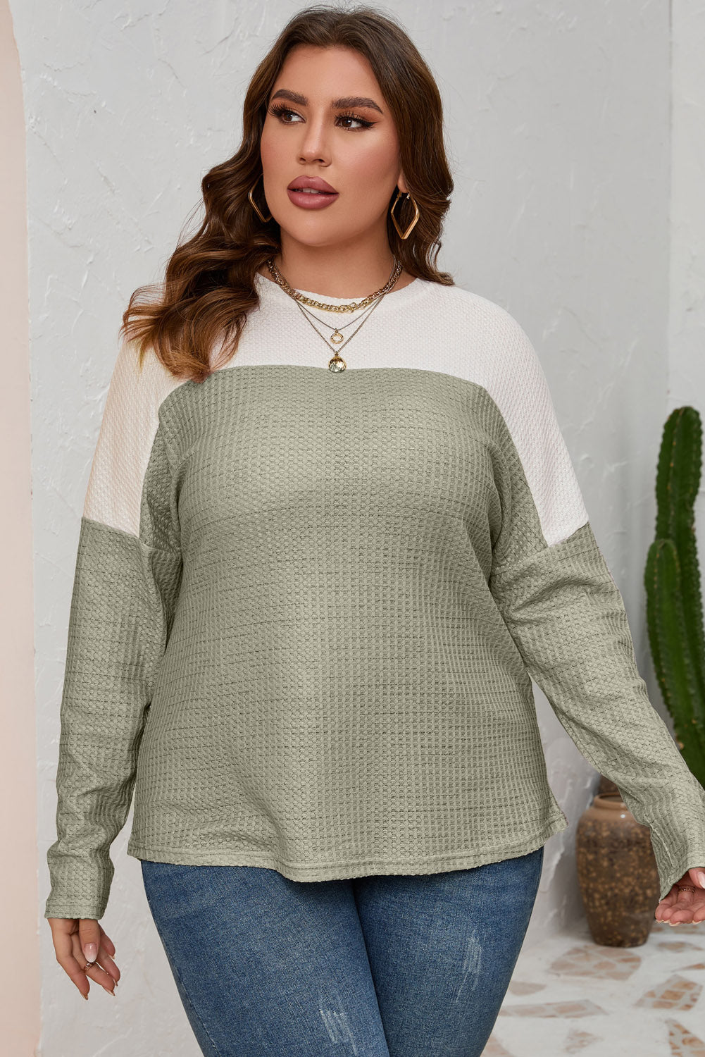 Plus Size Colorblock Knit Long Sleeve Top