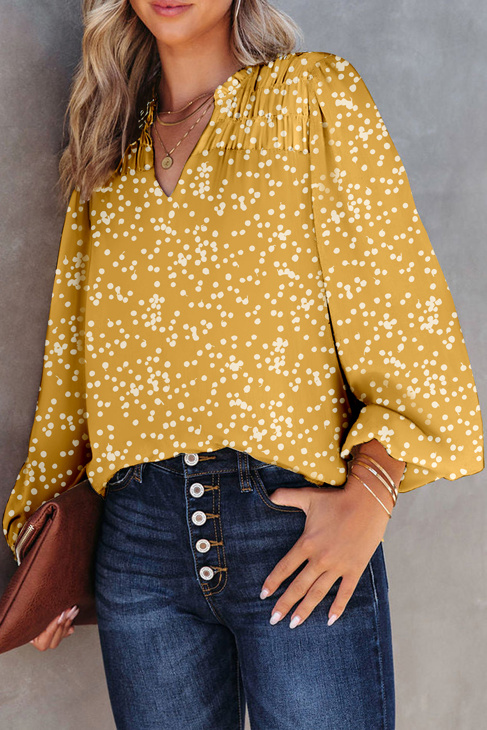 Blouse froissée imprimée jaune à col fendu d'automne