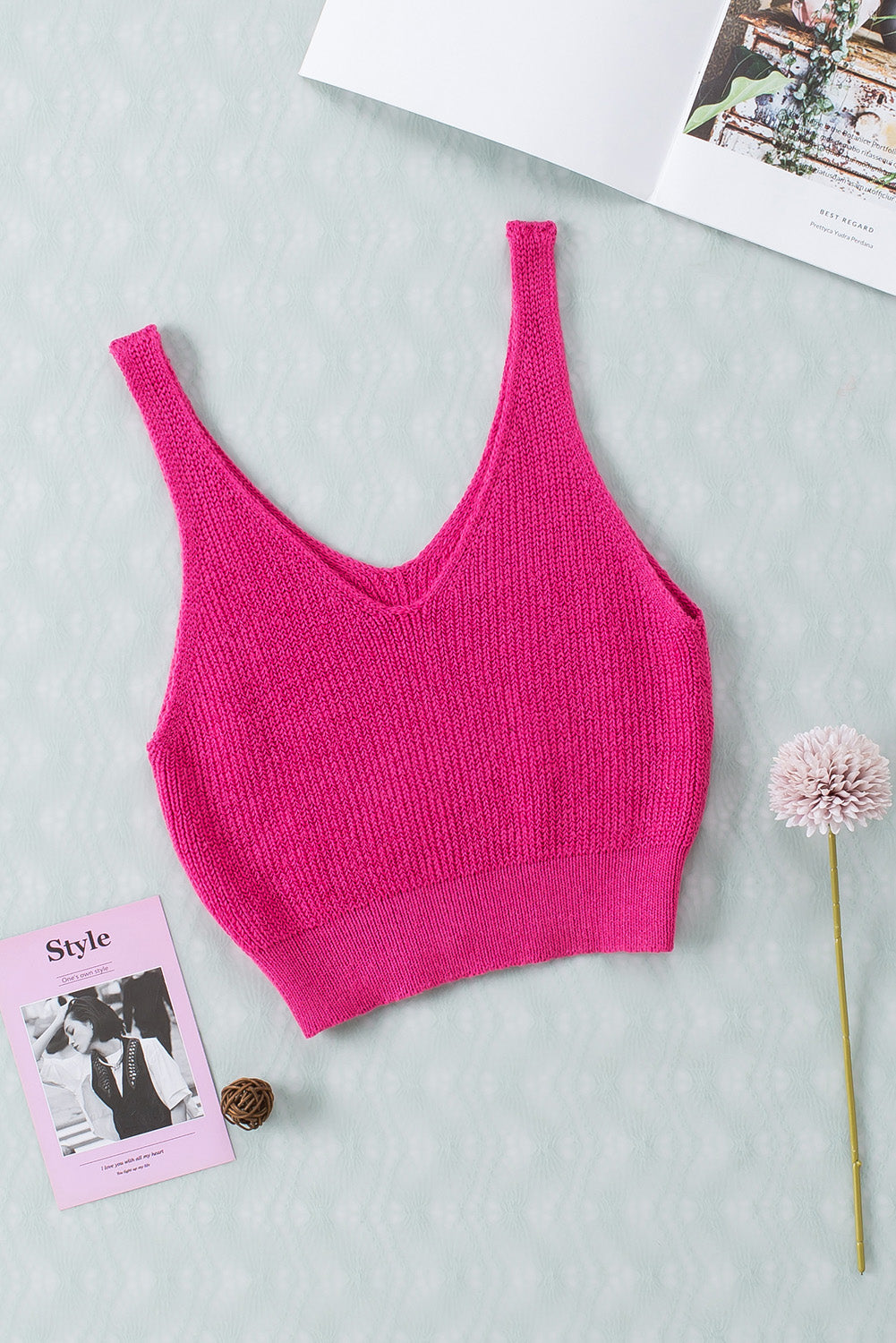 Gilet court en tricot de laine rose