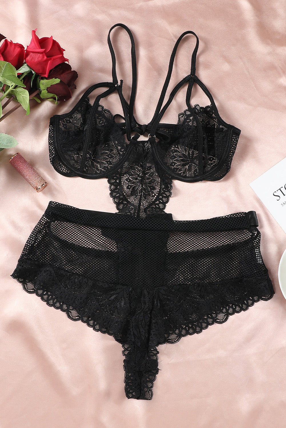 Lingerie Teddy ajourée en dentelle résille noire Plus