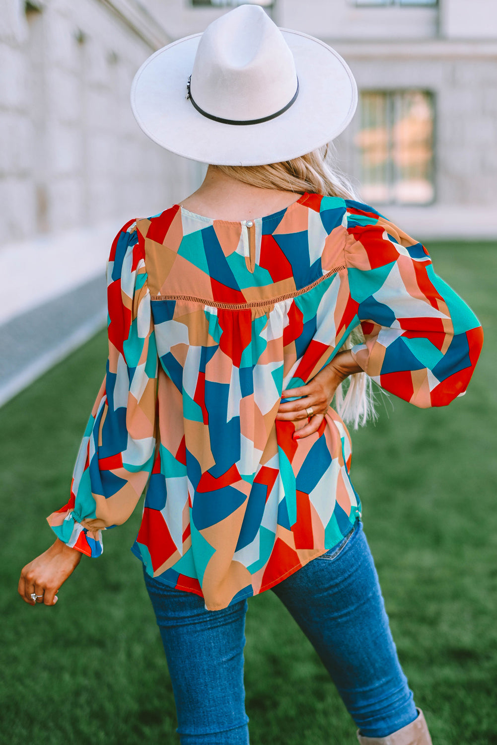 Abstract Pattern Crewneck Ruffled Puff Sleeve Blouse