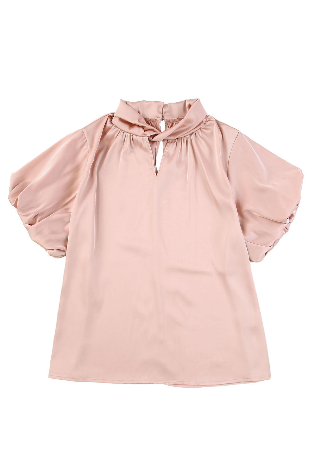 Blouse en satin rose torsadée à col haut et manches bouffantes