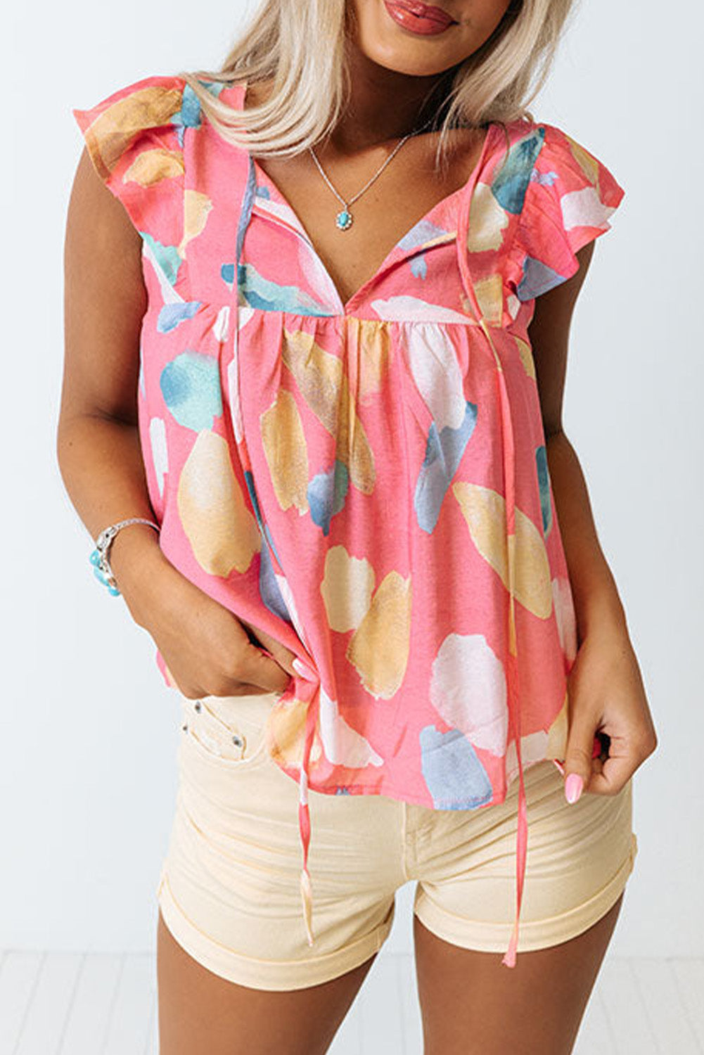 Splotches Pattern Ruffled Cap Sleeve Shift Top