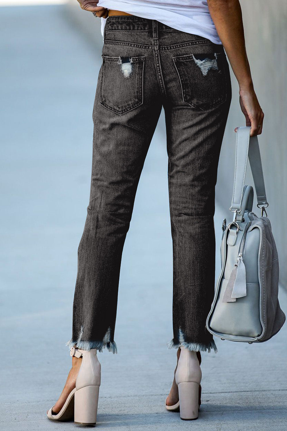 Pantalon en jean boyfriend bleu clair effet vieilli