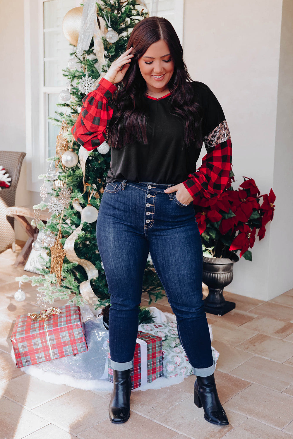 Haut noir à sequins léopard à carreaux et motif sapin de Noël de grande taille