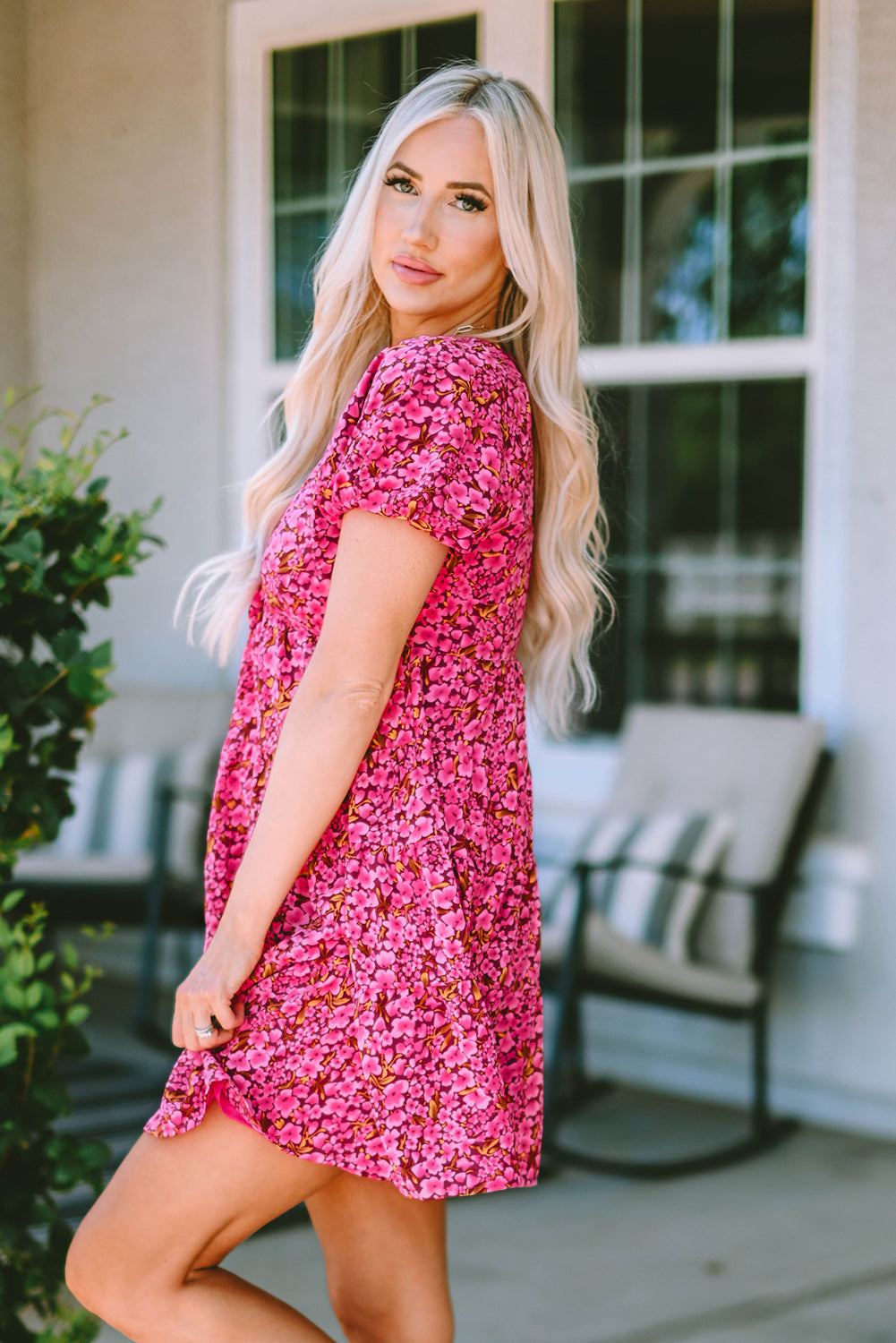 Floral Print Tiered Flutter Sleeve V Neck Top