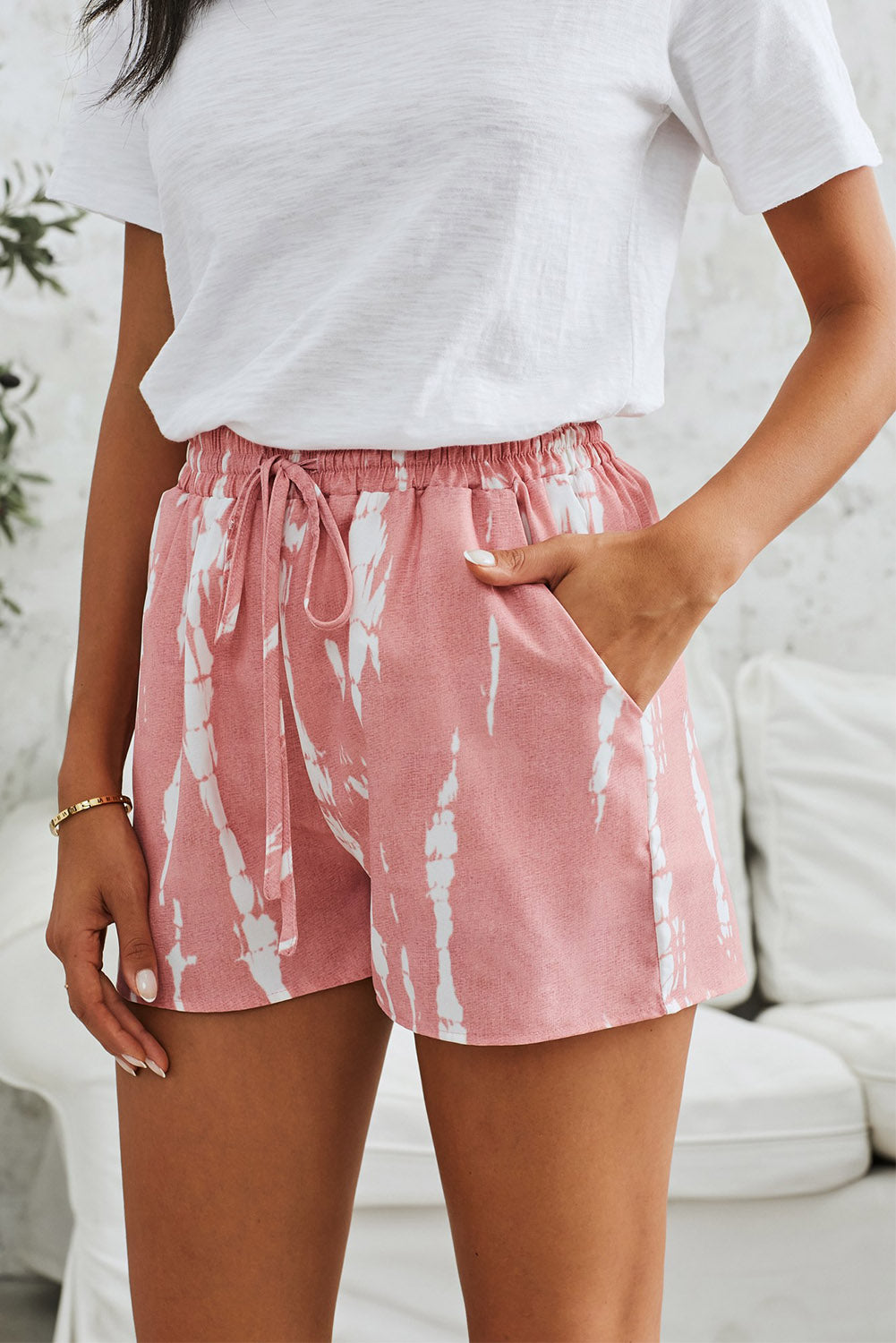 Short décontracté rose tie-dye avec cordon de serrage