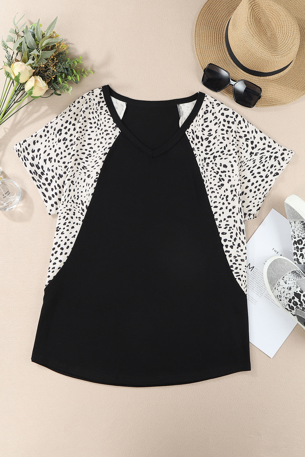 Leopard Sleeves Color Block V Neck T-shirt