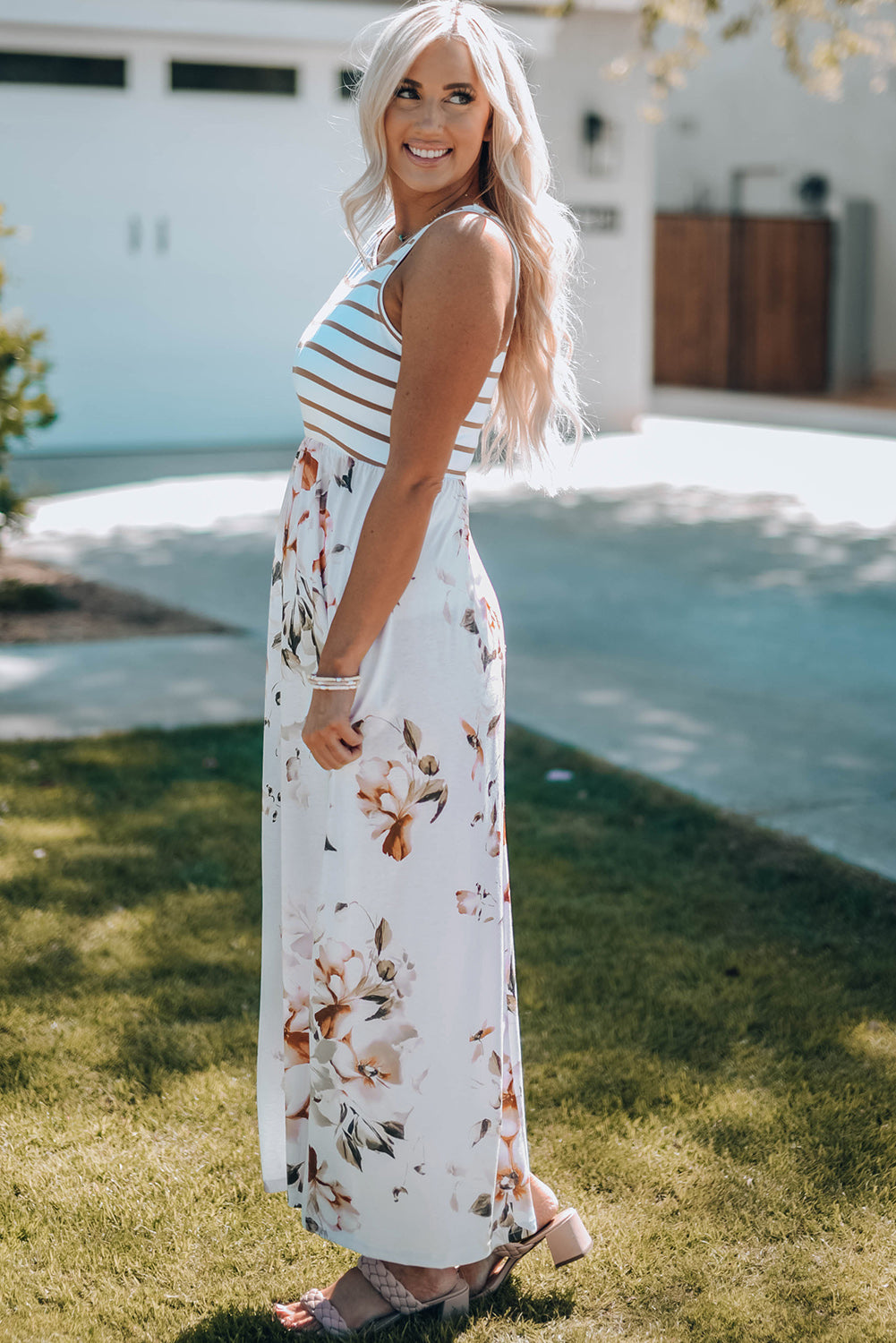 Striped Floral Print Sleeveless Maxi Dress with Pocket