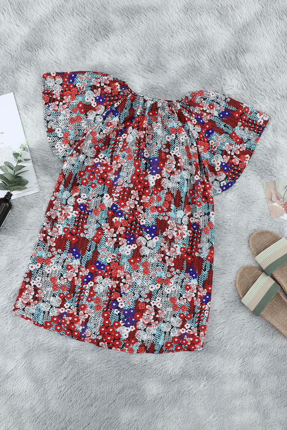 V-neck Short Sleeve Fashion Print Fantasy Fluttering Blouse