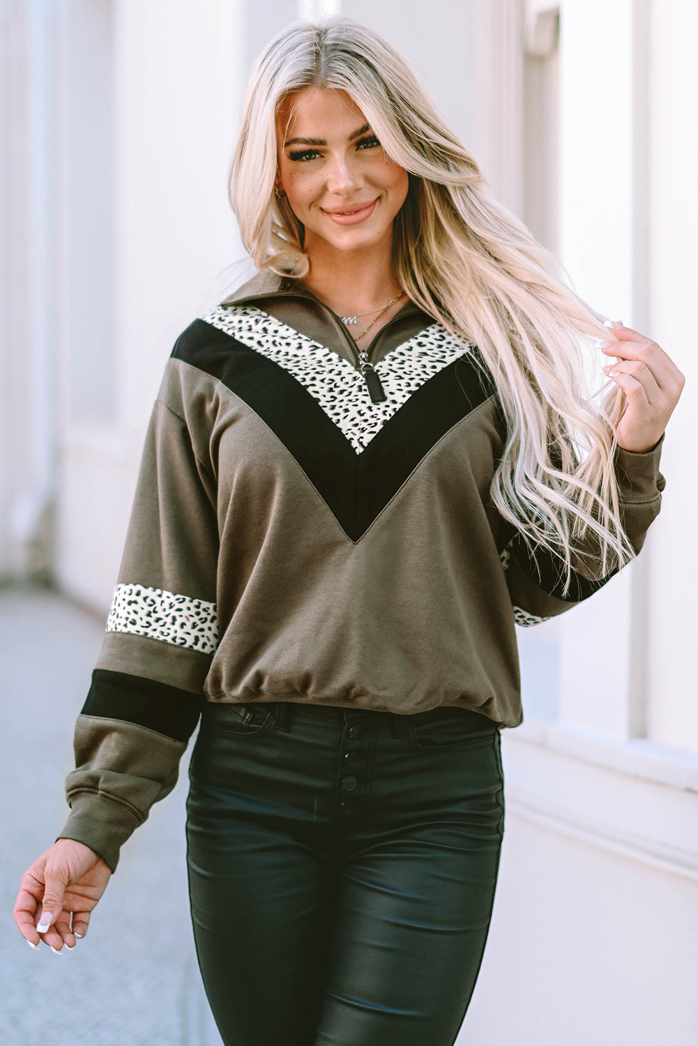 Leopard Contrast Splicing Quarter Zip Sweatshirt