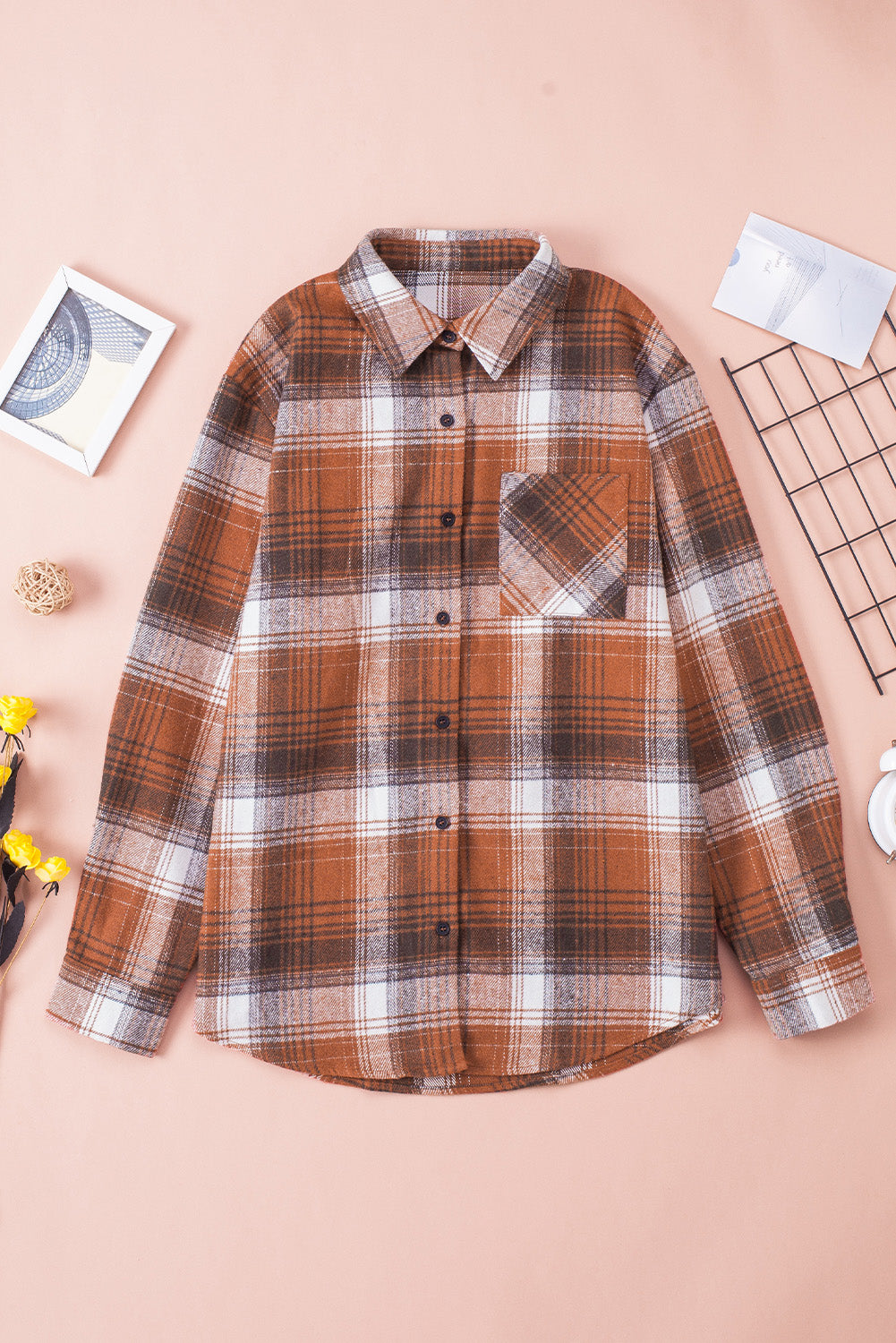 Chemise à manches longues à carreaux avec poche