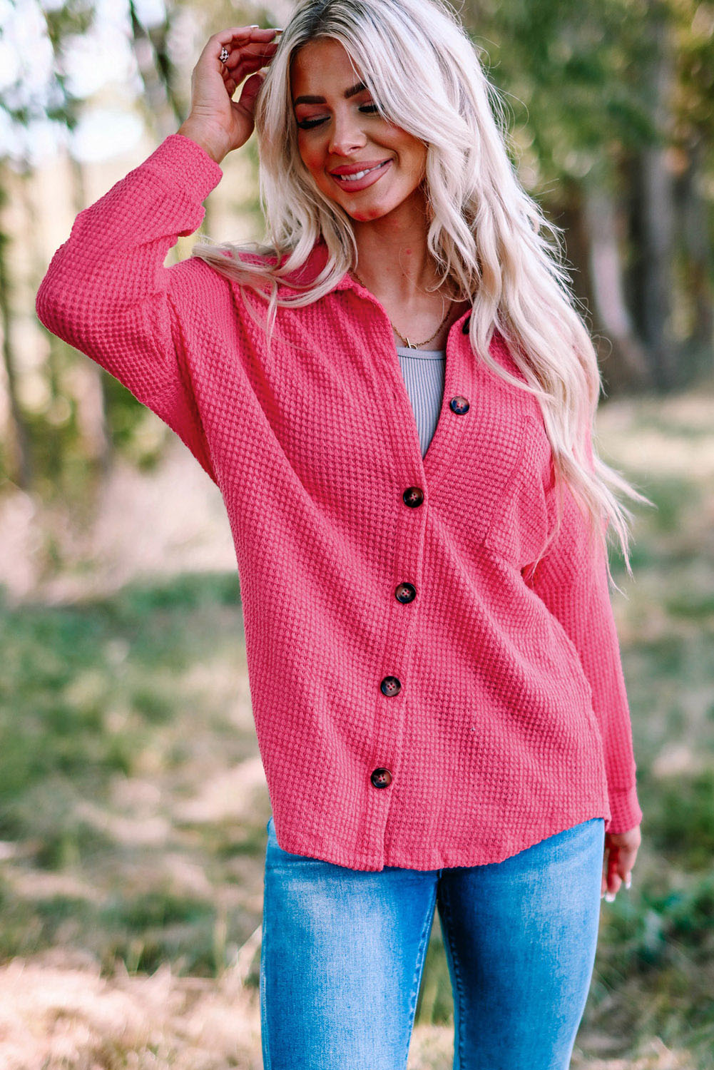 Chemise décontractée boutonnée en tricot gaufré noir