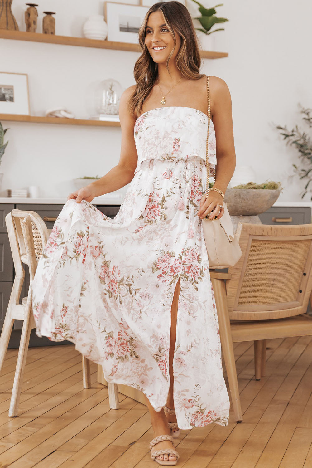 Robe longue rose à imprimé floral et bustier tube sans bretelles